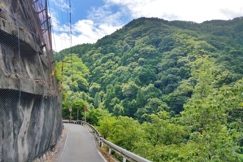 Hozukyo torokko station. Walk from Hozukyo JR station to torokko station on sagano scenic railway. One day in Arashiyama and Sagano. Backpacking Kyoto Japan