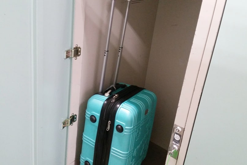 Nagano station coin lockers for luggage storage. suitcase size. Backpacking Japan travel blog