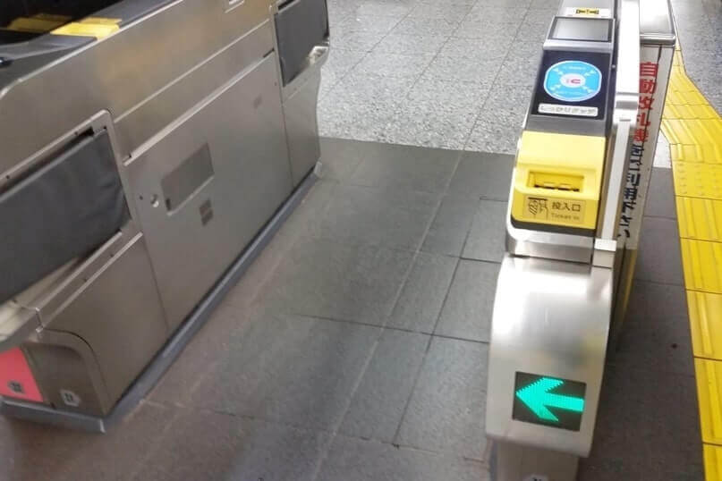 ic card for japan train tickets. How to use ic card for local train in japan. japan travel blog